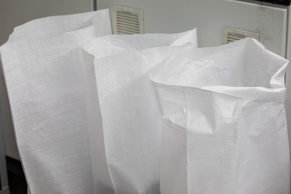 Vải PP dệt được ứng dụng rộng rãi trong ngành sản xuất bao bì