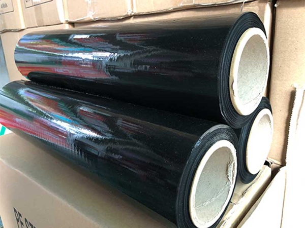 Vì sao nên mua màng PE màu đen số lượng lớn?